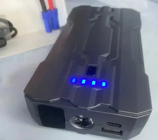 tacka.shopter za automobil 8000mAh